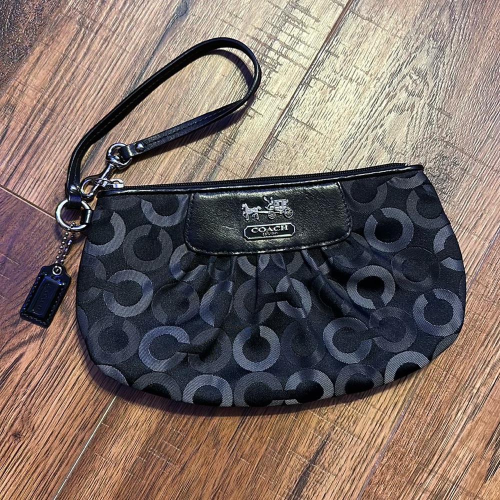 Coach wristlet y2k/vintage